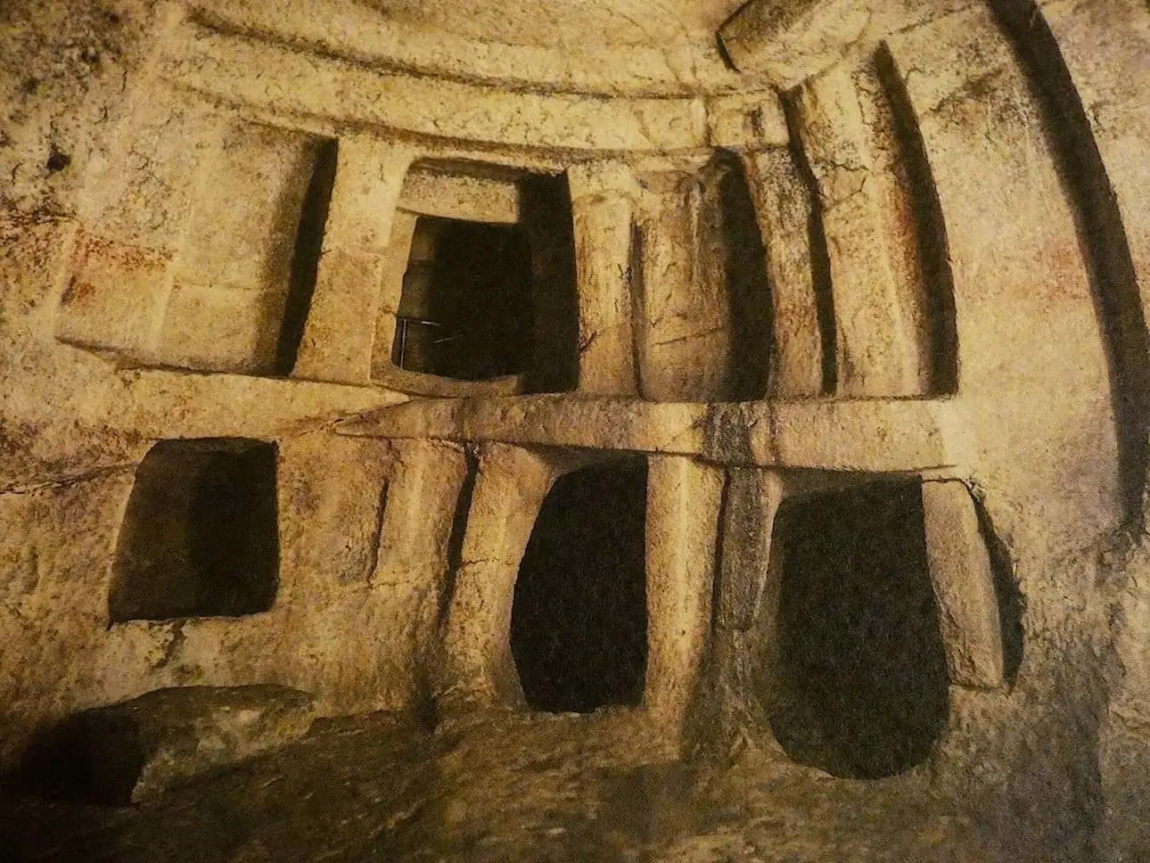 Cavidades excavadas del Hipogeo Ħal Saflieni