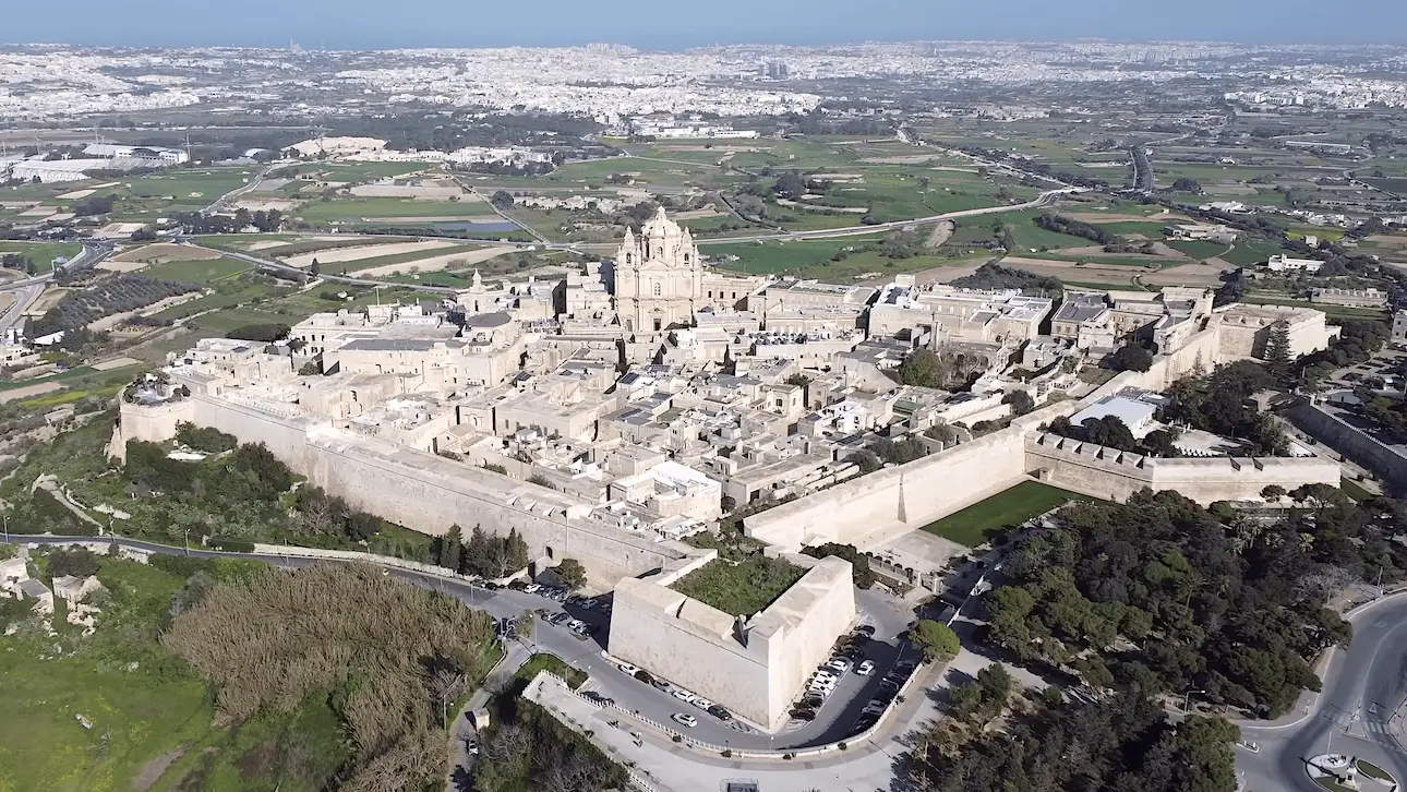 Ciudad de Mdina vista desde el cielo