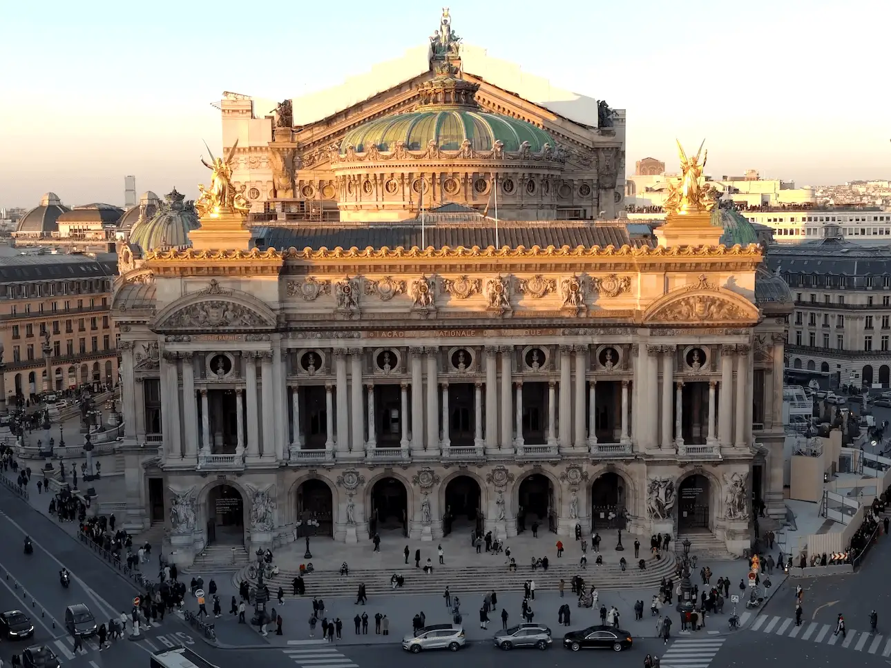 Fachada exterior del Palacio Garnier