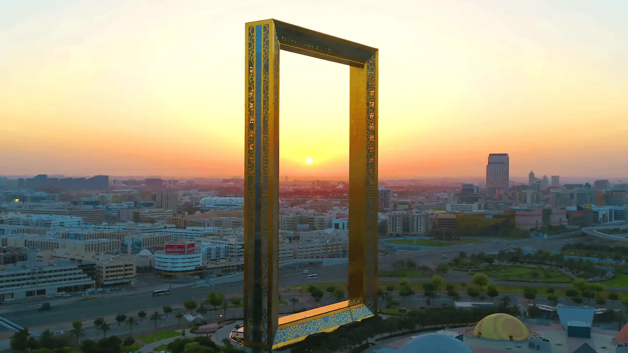 Dubai Frame al atardecer