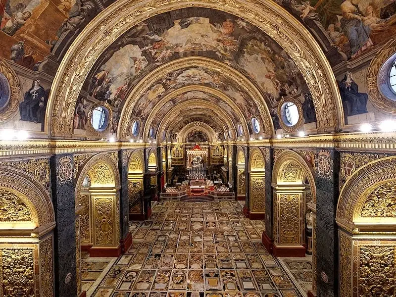 Intérieur de la co-cathédrale Saint-Jean de La Valette