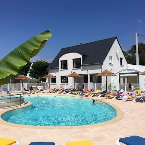 Side view of the pool at Kerabus Campsite in Carnac