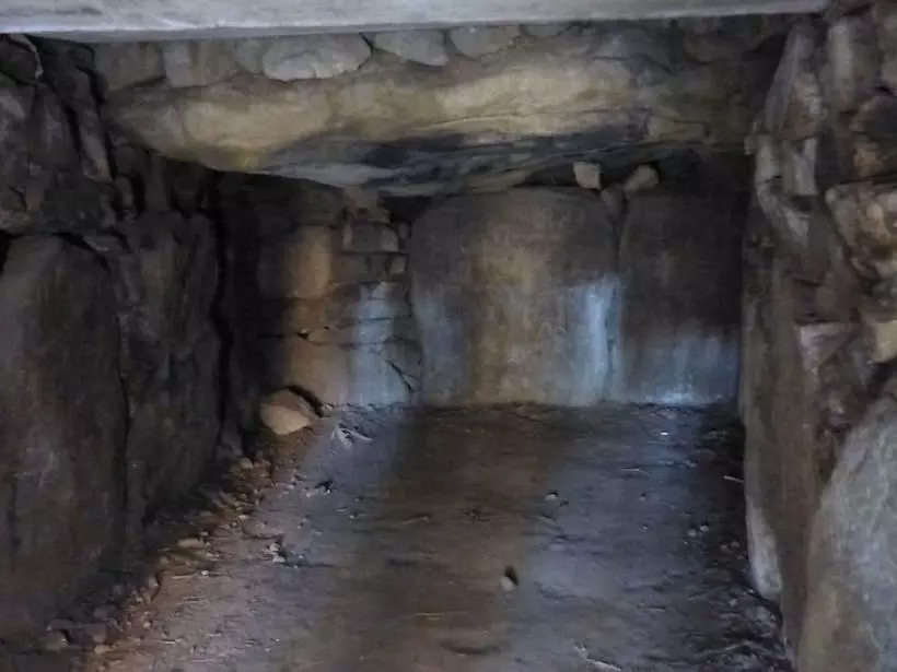 Partie souterraine du Dolmen de Mané-Kerioned à Carnac