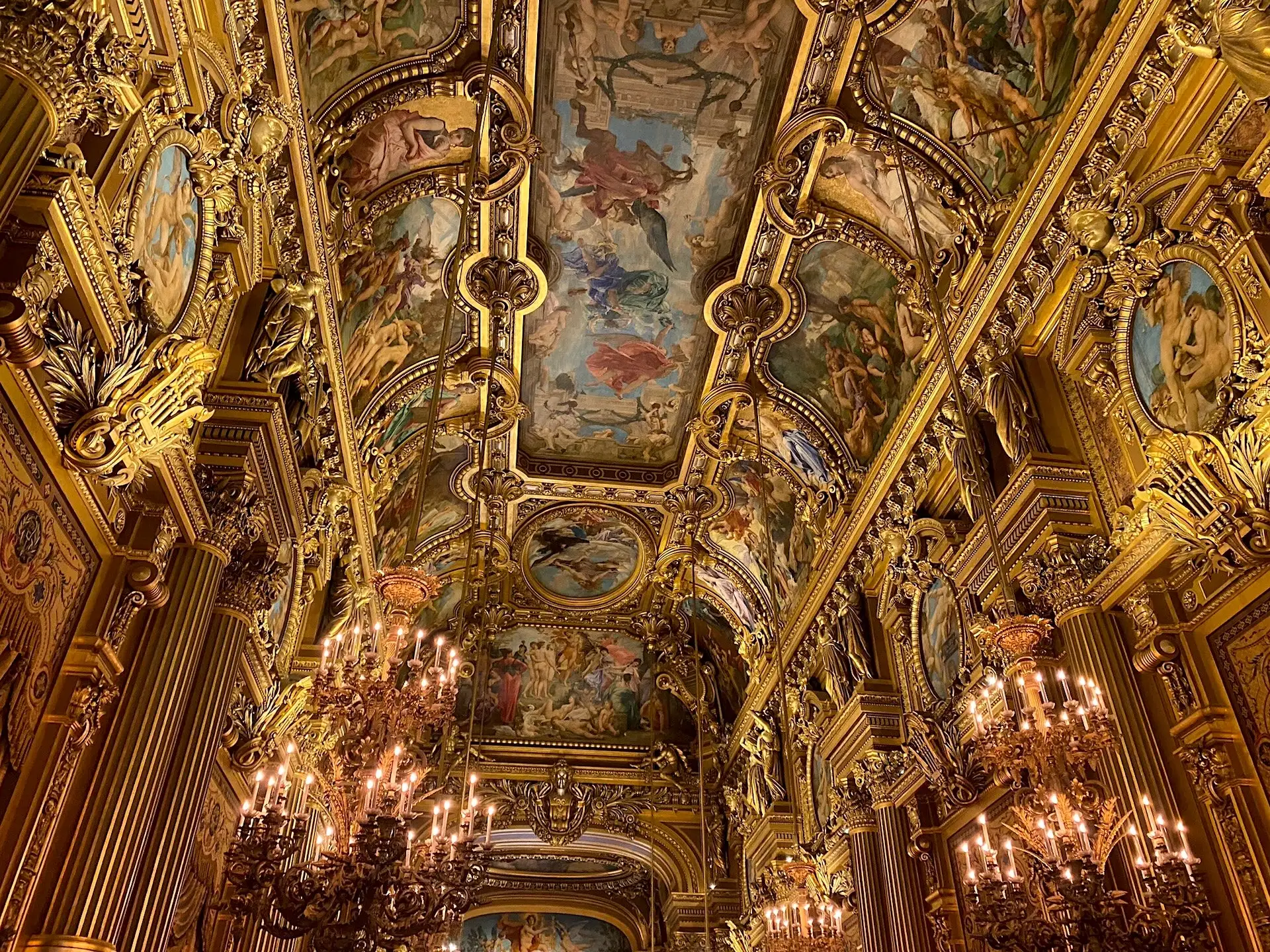 Ceiling ornament of the Palais Garnier