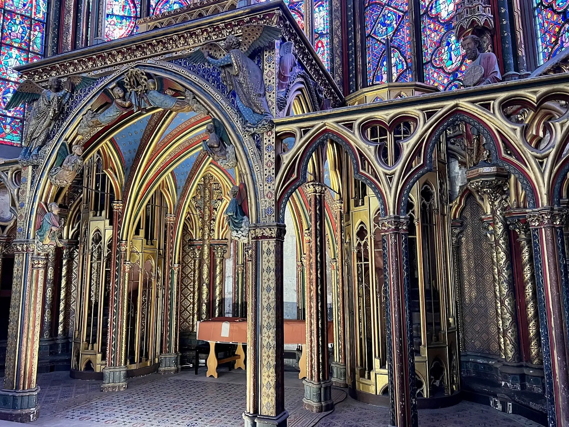 Stained glass windows and gilding inside the Sainte-Chapelle